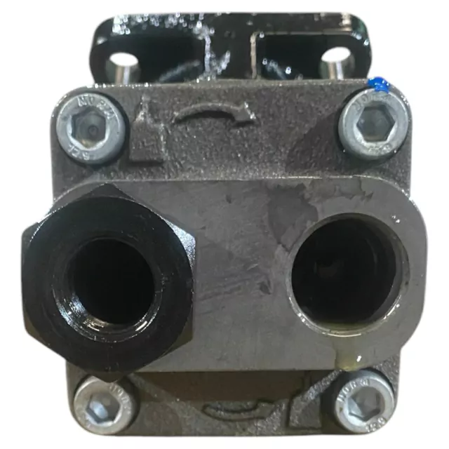 Bent-Axis Piston Pump 23 L/min · CCW — image 8 of 8